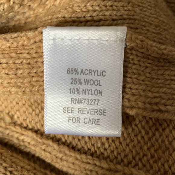 COPY - Women’s Wool Cardigan/Jacket - Picture 5 of 5